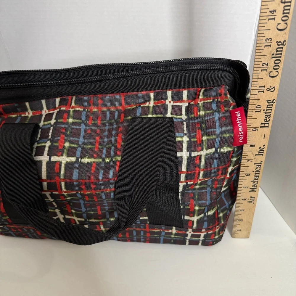 Reisenthel Red/Black Checkered Travel Bag